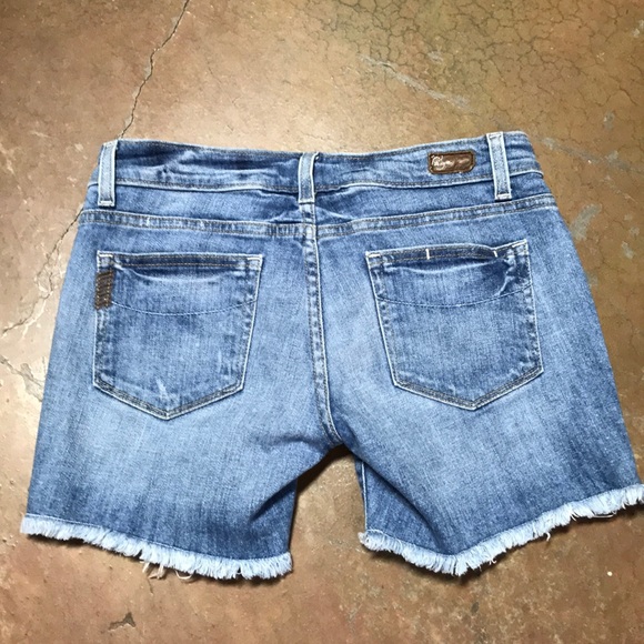 Page shorts - Picture 2 of 4